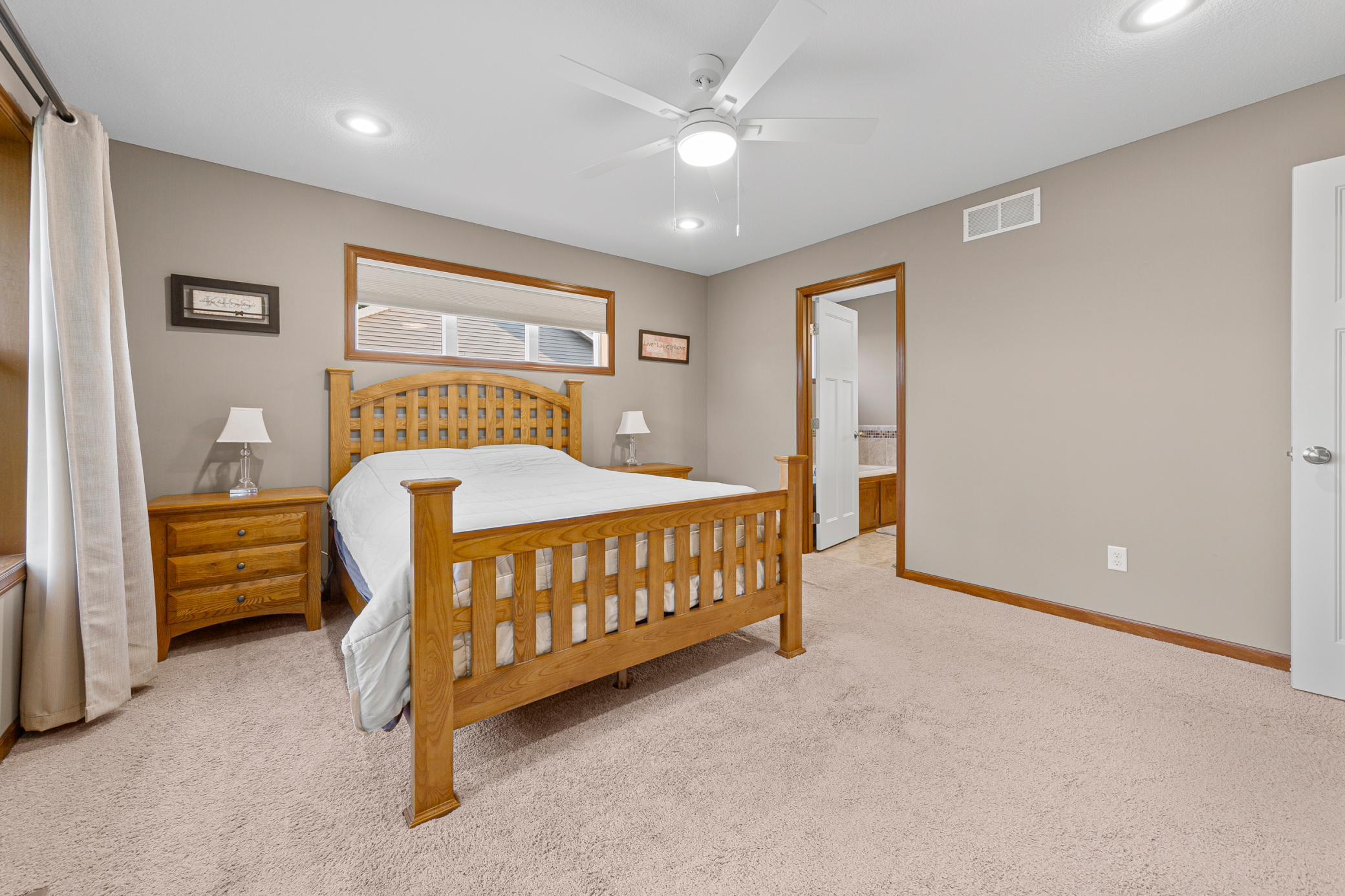 51_Main bedroom.jpg