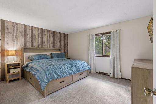 6509 Edgemont Boulevard N, Brooklyn Park, MN 55428