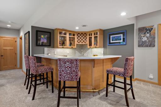 76-web-or-mls-9576 51st St Lake Elmo MN_0075.jpg