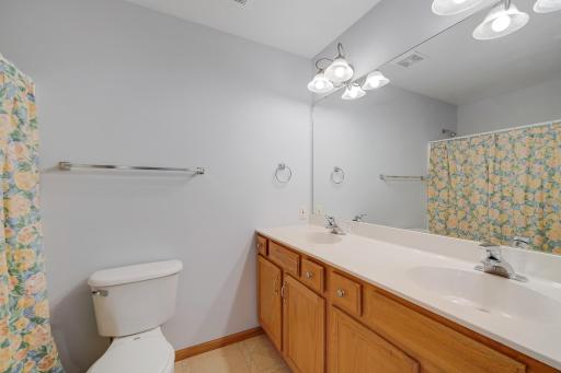 Upper floor guest bath