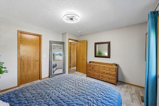 26-web-or-mls-32nd Ave-S1109-026.jpg
