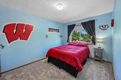 27-web-or-mls-32nd Ave-S1109-027.jpg