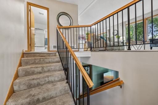 7-web-or-mls-32nd Ave-S1109-007.jpg