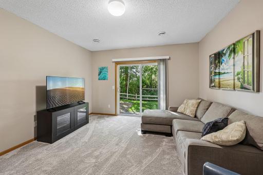 37-web-or-mls-32nd Ave-S1109-037.jpg