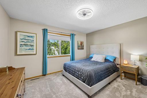 24-web-or-mls-32nd Ave-S1109-024.jpg