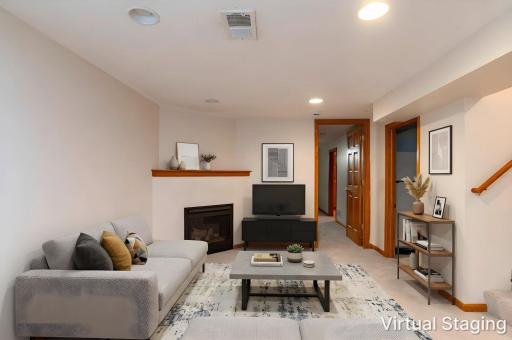 2025 Field Avenue, Saint Paul, MN 55116