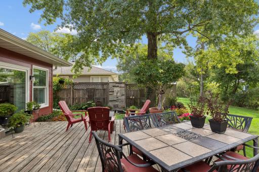 5221 Olson Memorial Hwy Frontage Road, Golden Valley, MN 55422