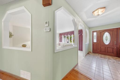 9235 Hyland Creek Road, Bloomington, MN 55437