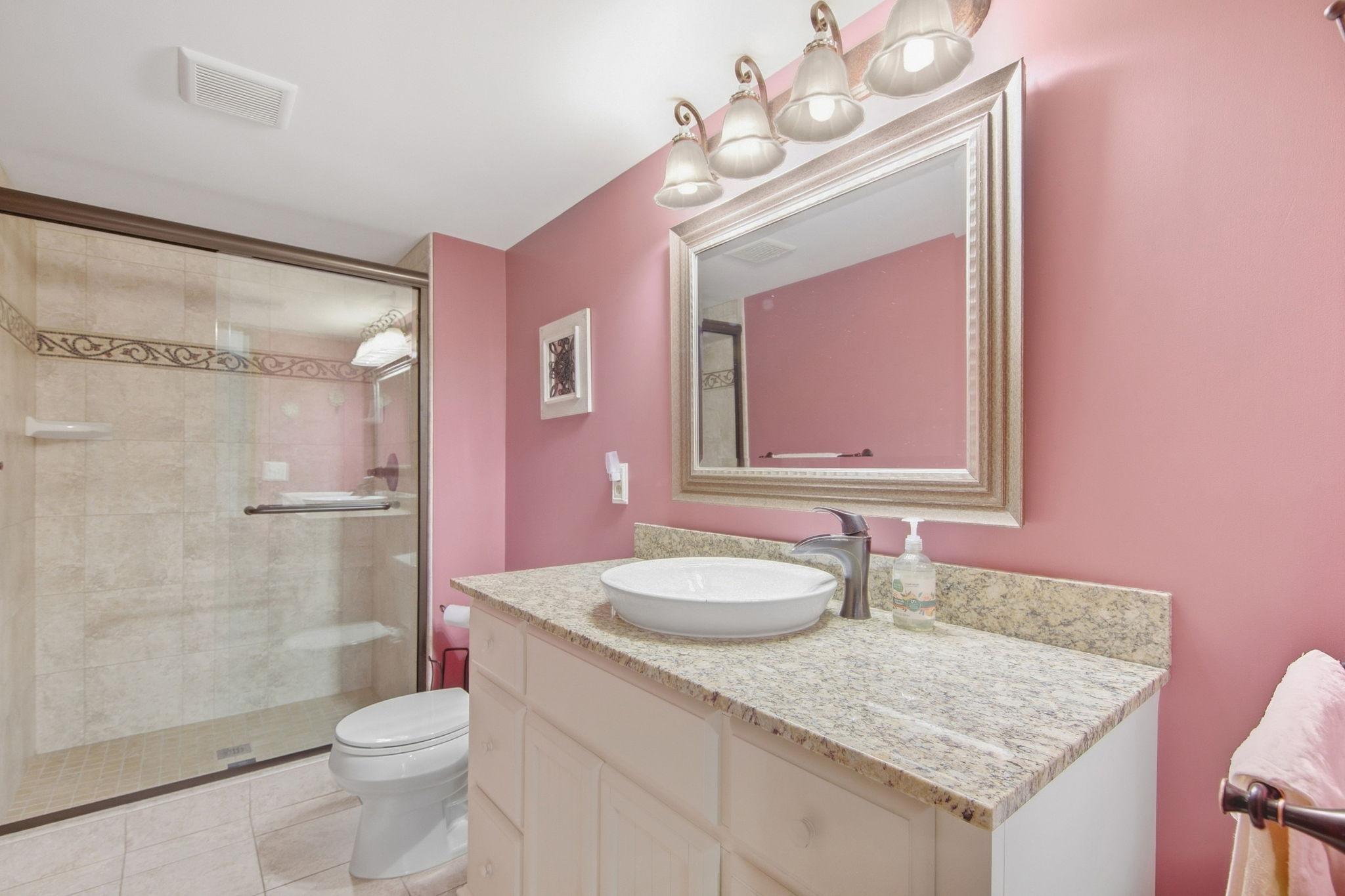 3/4 bath by the 4th bedroom and family room