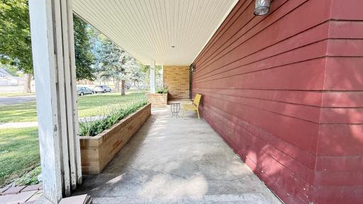 604 N 7th Street, Montevideo, MN 56265
