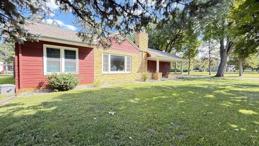604 N 7th Street, Montevideo, MN 56265