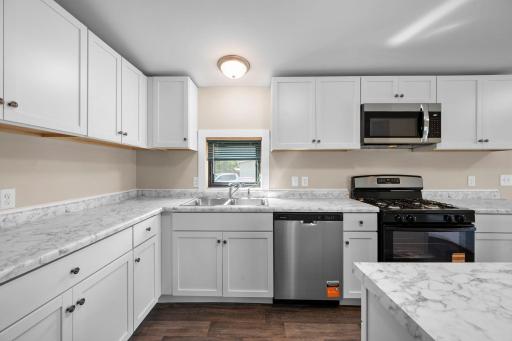 1989 Cardinal Drive, Centerville, MN 55038