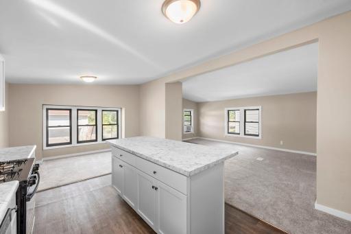 Large Center Island, Great for Hosting! (Virtually Staged)