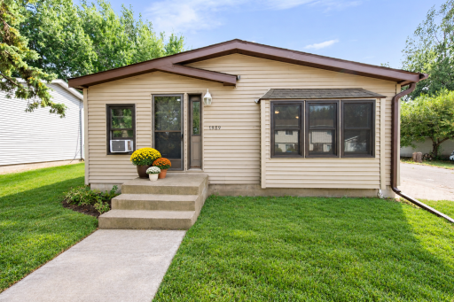 Welcome to 1989 Cardinal Drive! (Virtually Staged)