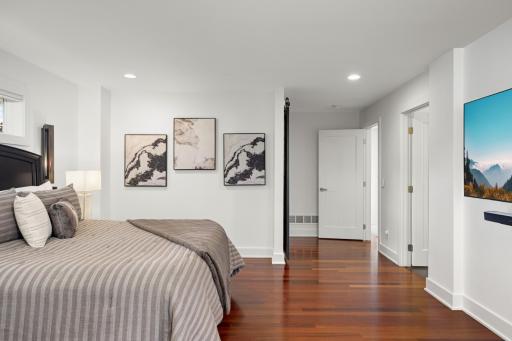 Primary suite
