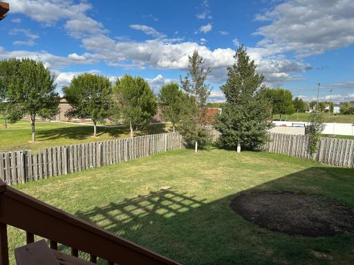 Large Fenced Yard