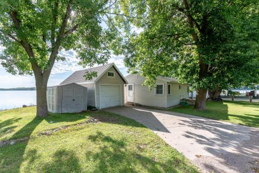 13899 Sakatah Lake Road, Waterville, MN 56096