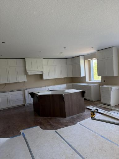 3745 Brookside Drive, Chaska, MN 55318