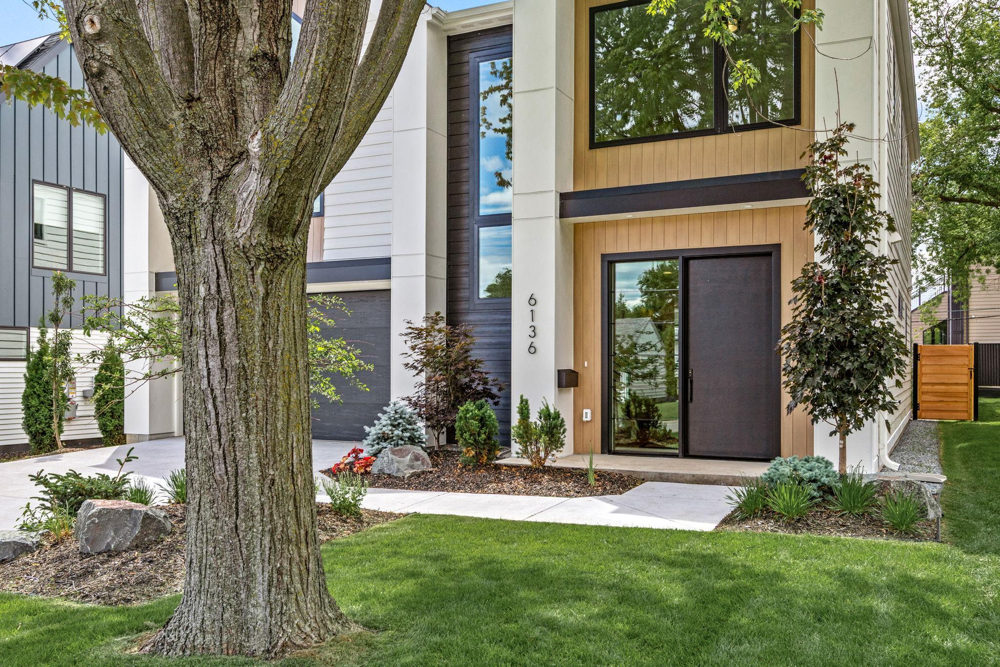 Property photo for 6136 Oaklawn Avenue, Edina, MN 55424