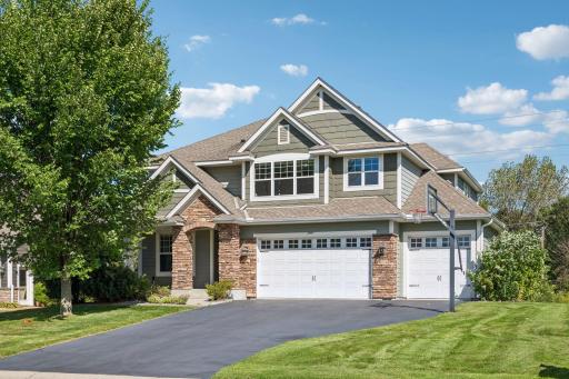 3604 Sawgrass Trail S, Eagan, MN 55123