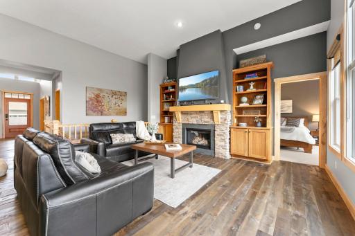 For those looking for one level living, you'll appreciate the Primary Bedroom Suite is just steps away from the Living Room. 1137 Pioneer Trail, Bayport, MN