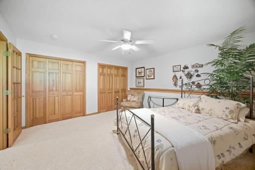 239 Wildflower Court, Vadnais Heights, MN 55127