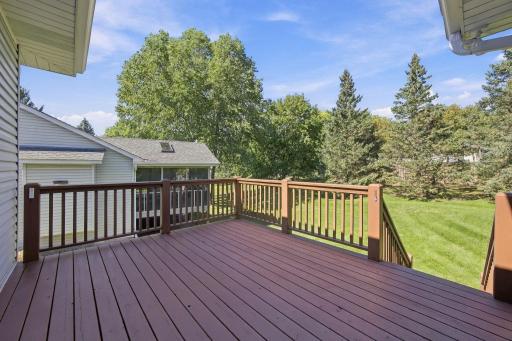 239 Wildflower Court, Vadnais Heights, MN 55127