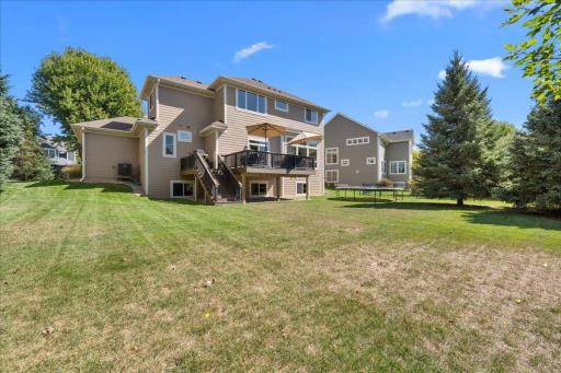 1618 Headwaters Lane, Woodbury, MN 55129