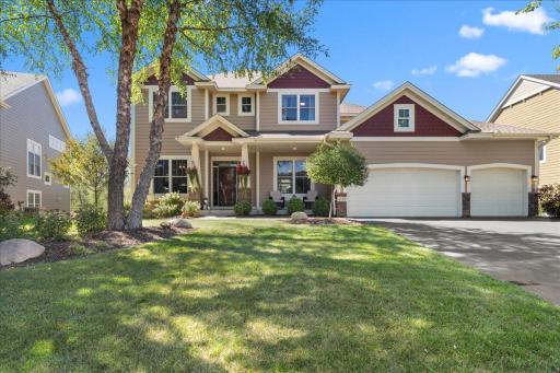 1618 Headwaters Lane, Woodbury, MN 55129