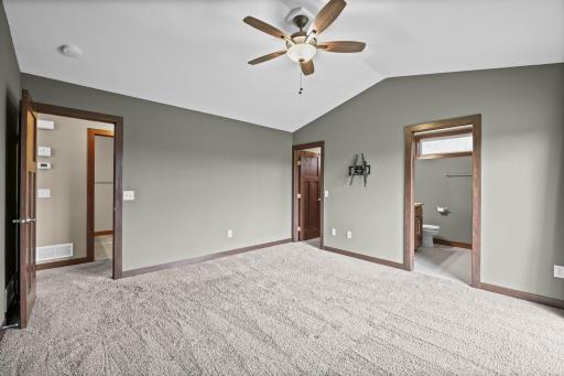 24065 Leo Street NE, Stacy, MN 55079