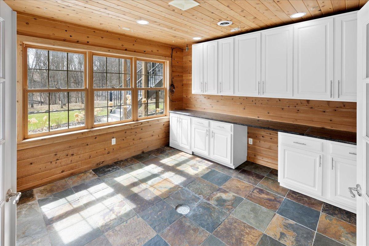 This space is flexible - could be office, potters shed, Hot Tub room - The Kind of Space That Adapts to Whatever You Need Next