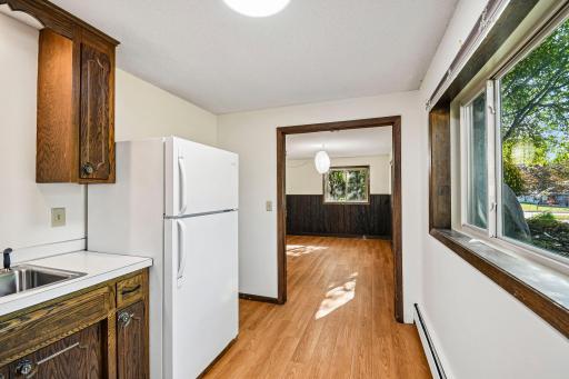 767 Eldridge Avenue E, Maplewood, MN 55117