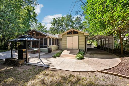 767 Eldridge Avenue E, Maplewood, MN 55117