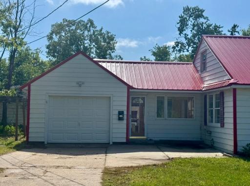 210 24th Street NE, Bemidji, MN 56601