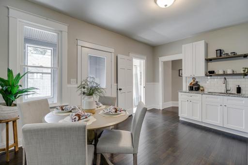 1232 Albemarle Street, Saint Paul, MN 55117