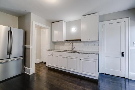 1232 Albemarle Street, Saint Paul, MN 55117