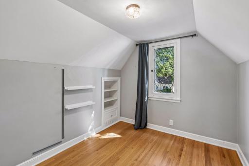 4740 13th Avenue S, Minneapolis, MN 55407