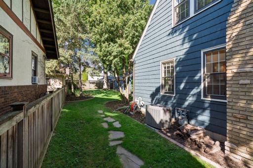 4740 13th Avenue S, Minneapolis, MN 55407