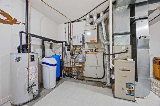 Mechanicals- infloor heat and forced air with AC