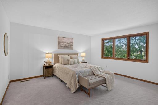 2633 Nightingale Court, Chaska, MN 55318