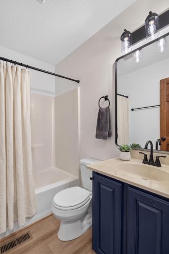2633 Nightingale Court, Chaska, MN 55318