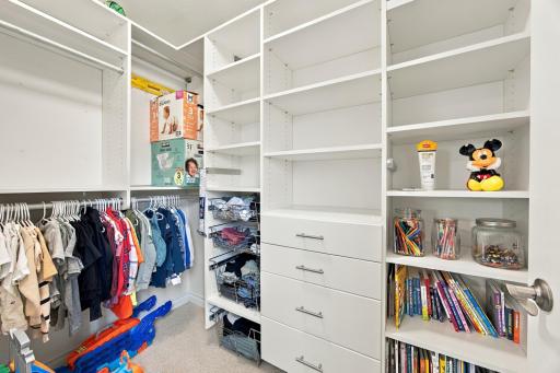 Walk-in Closet