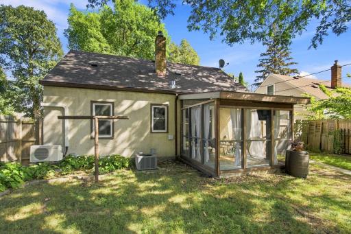 4555 Washburn Avenue N, Minneapolis, MN 55412