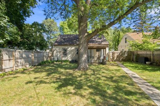 4555 Washburn Avenue N, Minneapolis, MN 55412