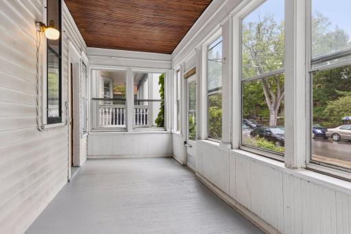 2542 Garfield Avenue, Minneapolis, MN 55405