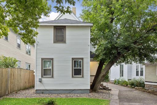 2542 Garfield Avenue, Minneapolis, MN 55405