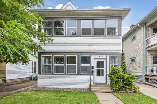 2542 Garfield Avenue, Minneapolis, MN 55405