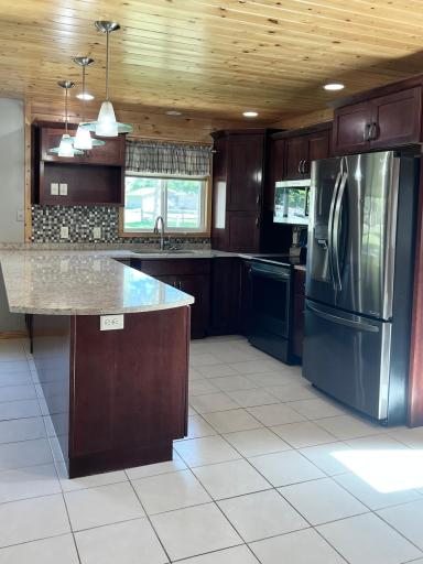 11096 County Highway 17, Detroit Lakes, MN 56501