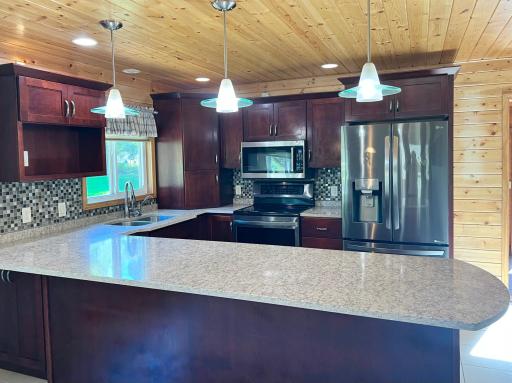 11096 County Highway 17, Detroit Lakes, MN 56501