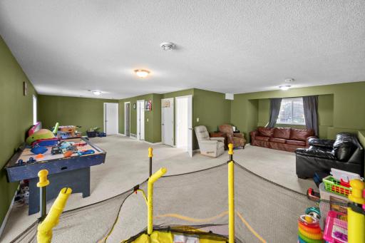 529 1st Street N, Montrose, MN 55363